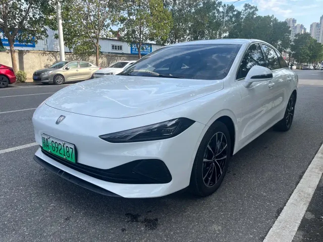 Фотография автомобиля — Roewe D7
