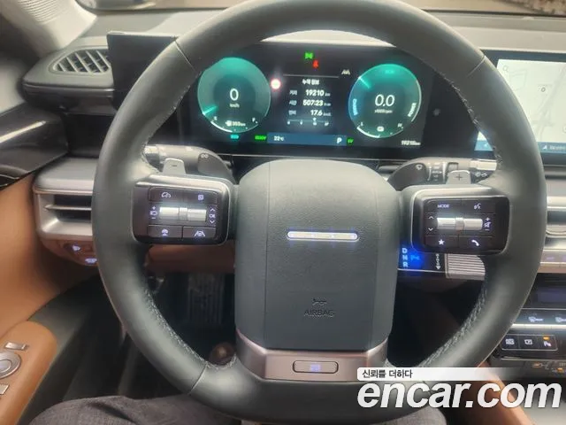 Hyundai Grandeur GN7 — Фото автомобиля 10