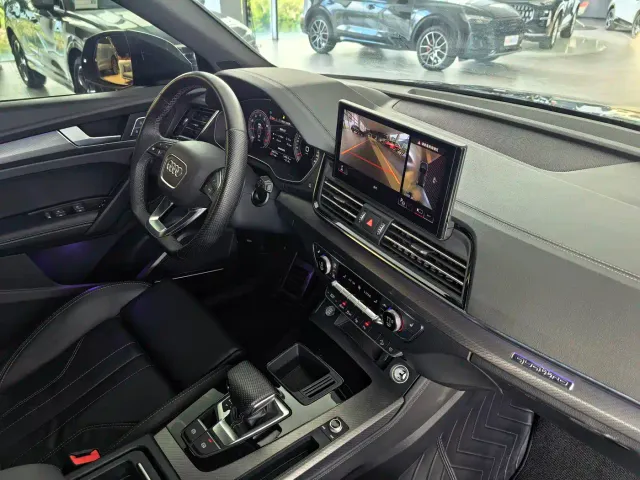 Audi Q5L — Фото автомобиля 6