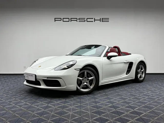 Фотография автомобиля — Porsche 718