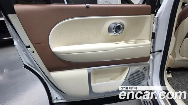 Hyundai Ioniq 9 — Фото автомобиля 14
