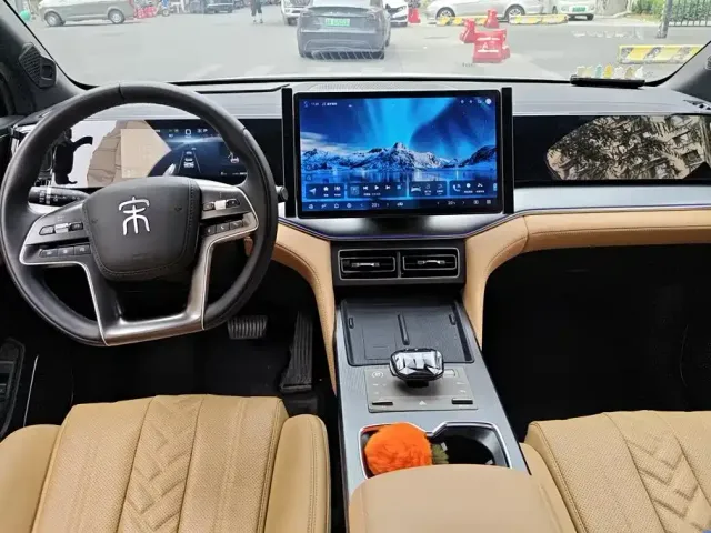 BYD Song L DM-i 2024 160km Superior — Фото автомобиля 12