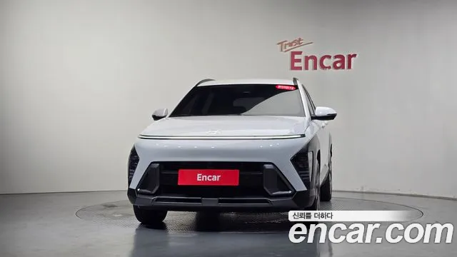 Hyundai Kona Kona (SX2) Бензин 1.6 турбо 2WD — Фото автомобиля 2