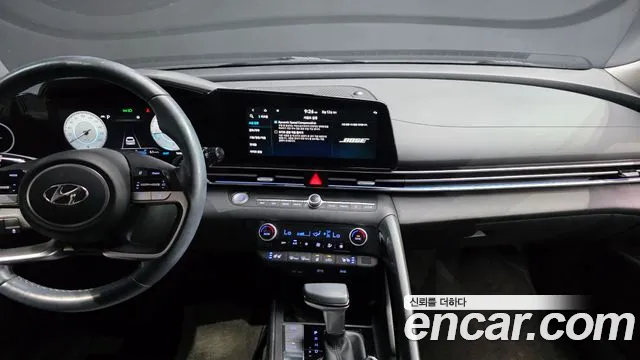 Hyundai Avante CN7 — Фото автомобиля 18