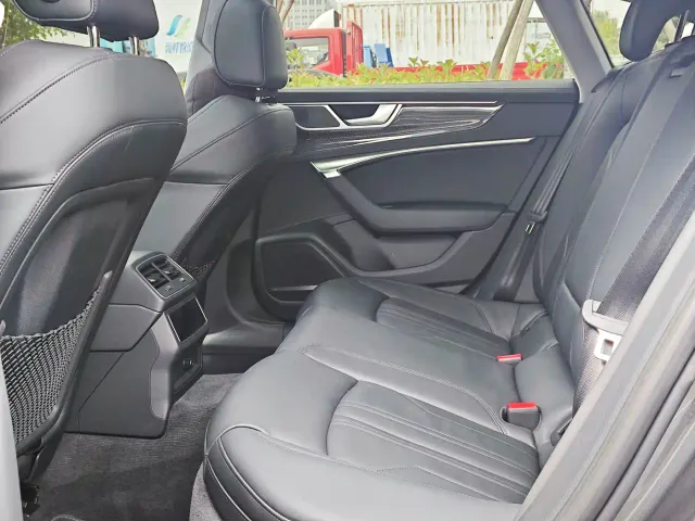 Audi A7 — Фото автомобиля 17