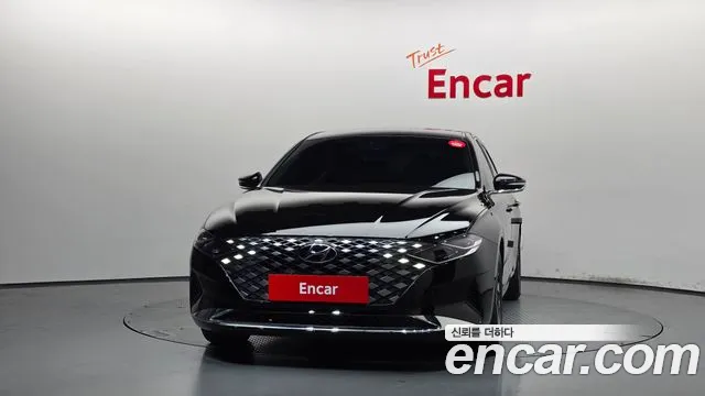 Hyundai Grandeur (New) Hybrid — Фото автомобиля 3