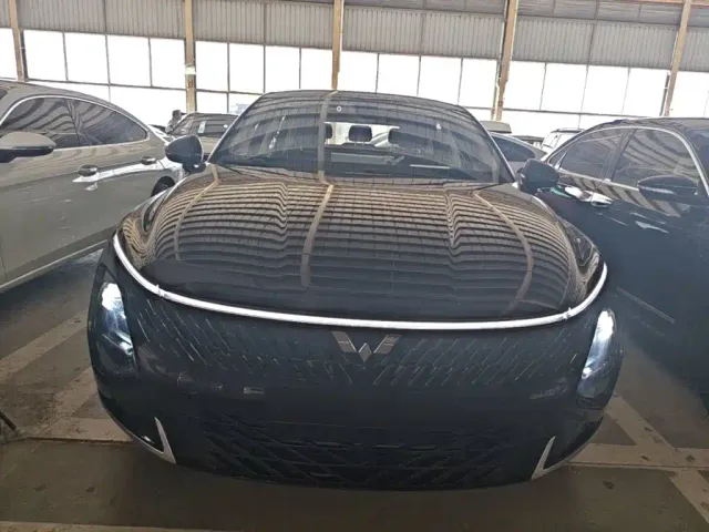Wuling Starlight — Фото автомобиля 2