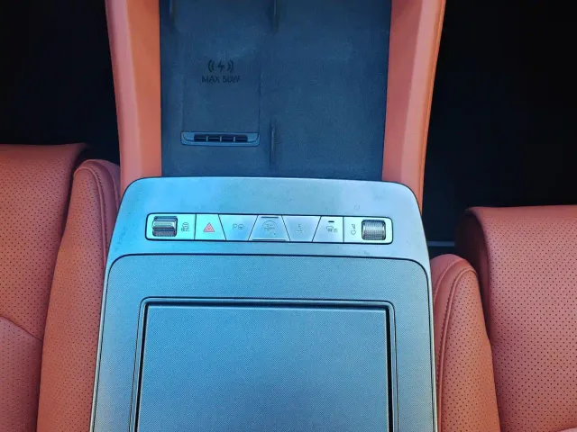 BYD Tang L — Фото автомобиля 15