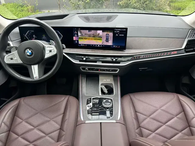 BMW X5 — Фото автомобиля 10