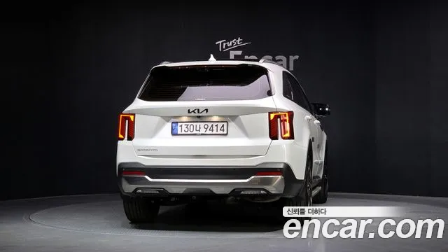 Kia Sorento Новый Sorento 4 поколение Бензин 2.5T 2WD — Фото автомобиля 4