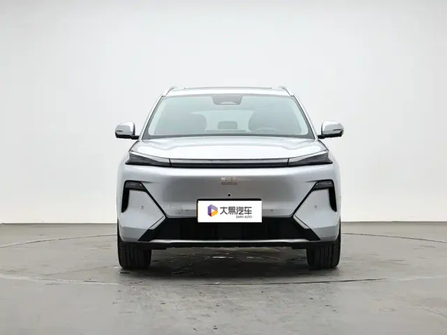 Geely Galaxy Starship 7 EM-i — Фото автомобиля 2