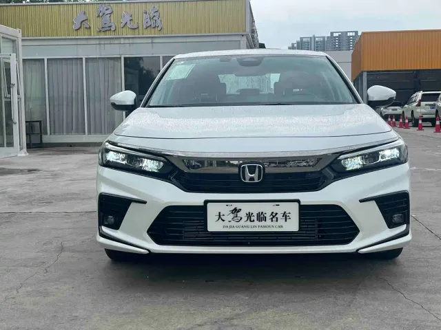 Honda Civic — Фото автомобиля 2