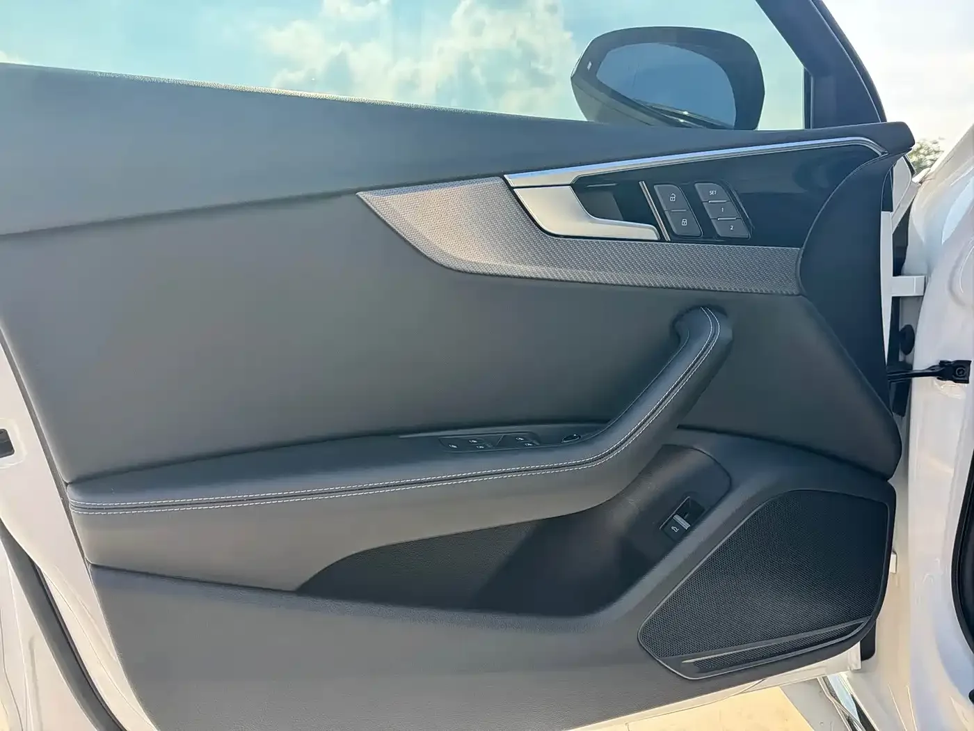 Audi Audi A4L 2023 40 TFSI quattro Luxury Sport — Фото автомобиля 8