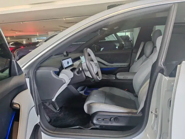 Nio ET5 Touring — Фото автомобиля 6