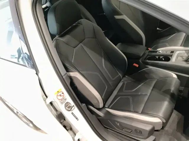 Audi Q3 — Фото автомобиля 24