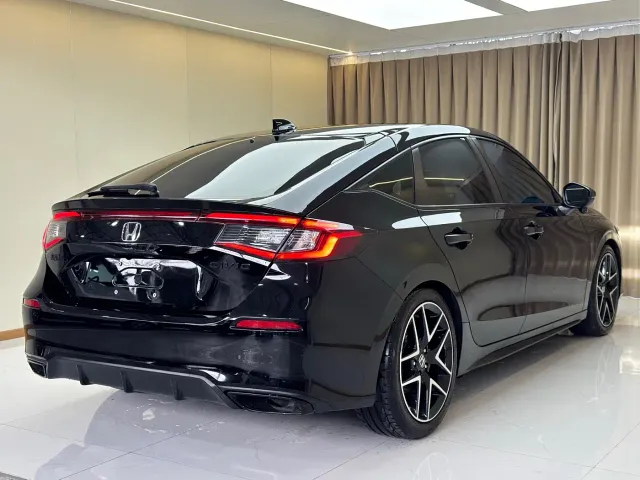 Honda Civic — Фото автомобиля 21