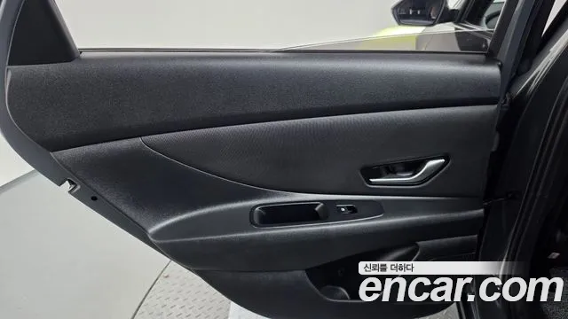 Hyundai Avante — Фото автомобиля 14