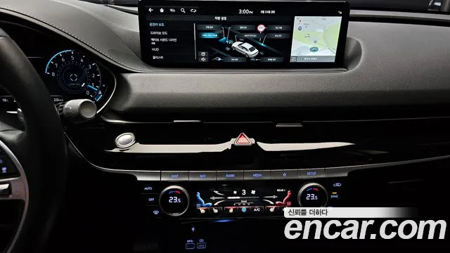 Genesis G80 Бензин 2.5 турбо AWD — Фото автомобиля 14