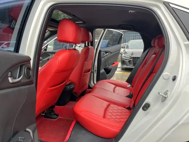 Honda Civic — Фото автомобиля 9