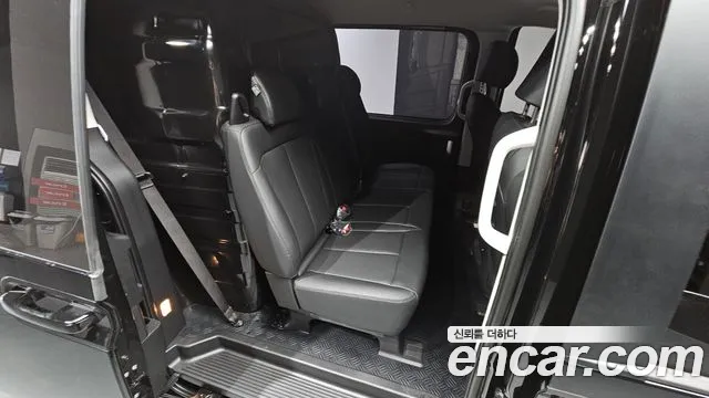 Hyundai Staria Staria — Фото автомобиля 11