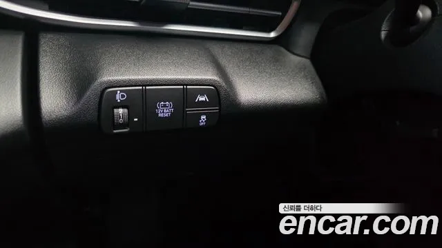 Hyundai AVANTE Smart — Фото автомобиля 17