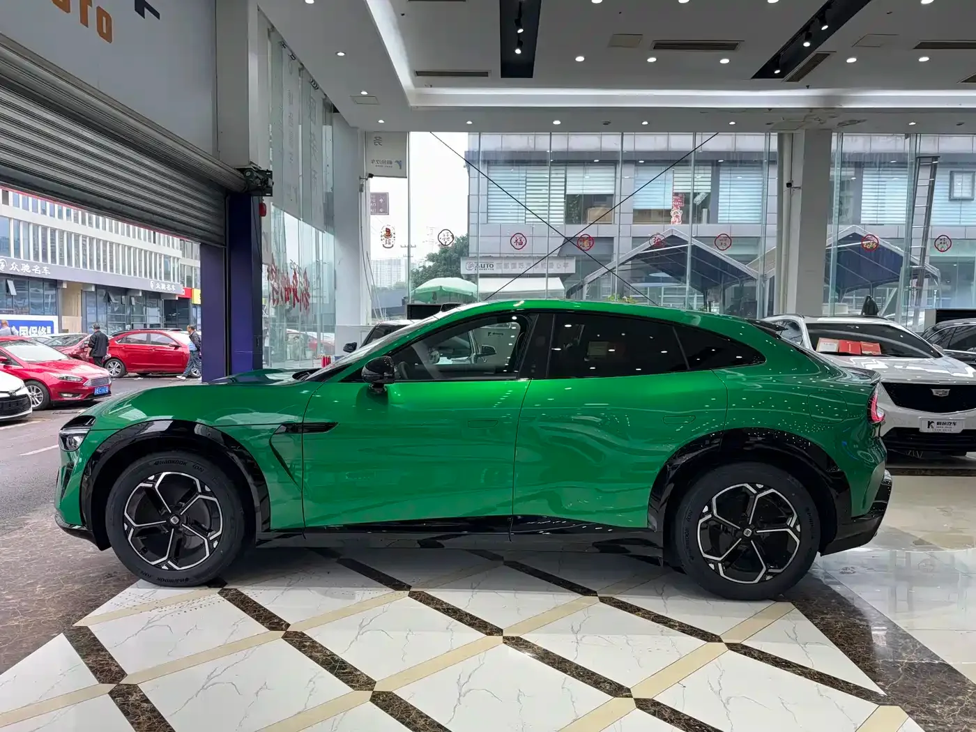 Xiaomi Auto Xiaomi YU7 2025 Extended Range RWD Edition — Фото автомобиля 17