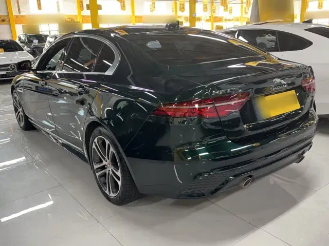 Jaguar XEL — Фото автомобиля 6