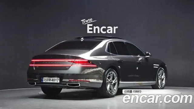 Genesis G90 Бензин 3.5 турбо AWD — Фото автомобиля 2