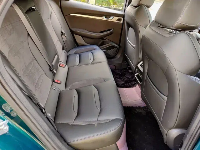 Geely Xingrui — Фото автомобиля 11