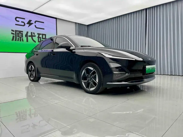 Wuling Starlight — Фото автомобиля 5