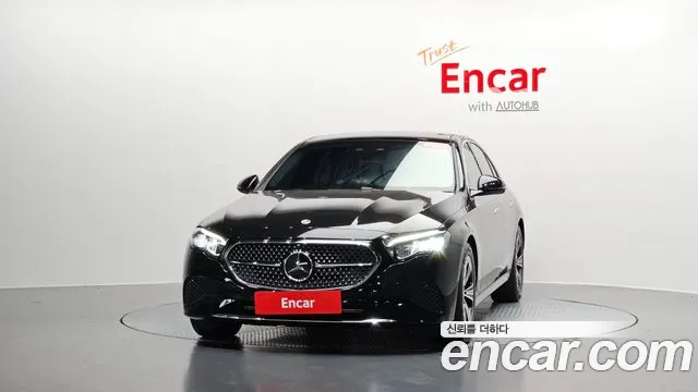 Mercedes-Benz E-Class W214 — Фото автомобиля 2
