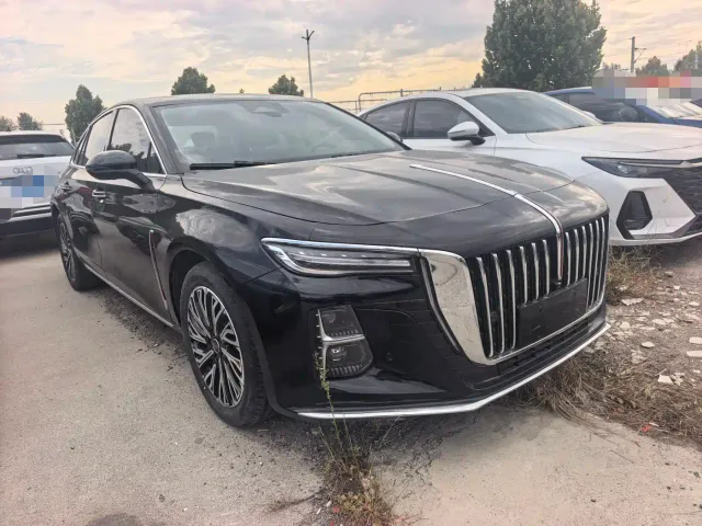 Hongqi H5 — Фото автомобиля 3