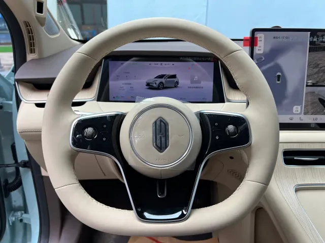 Shangjie SUV — Фото автомобиля 11
