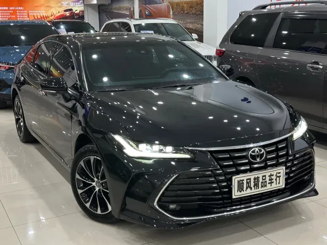 Toyota Avalon — Фото автомобиля 29