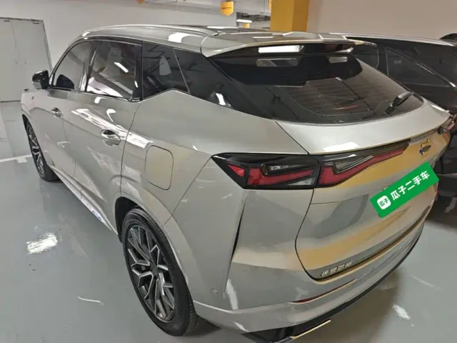 Changan Oshan Z6 EV — Фото автомобиля 4