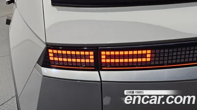 Hyundai Ioniq5 Ioniq5 Long Range AWD — Фото автомобиля 18