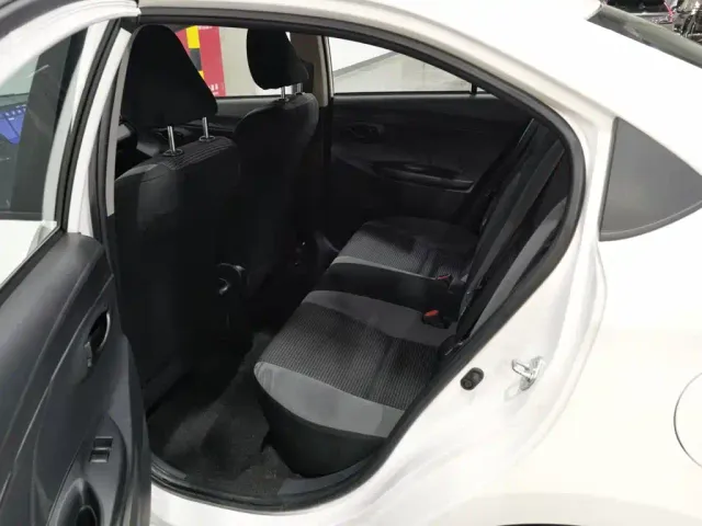 Toyota Vios — Фото автомобиля 15