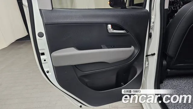 Kia RAY Новый Kia Ray Prestige — Фото автомобиля 24