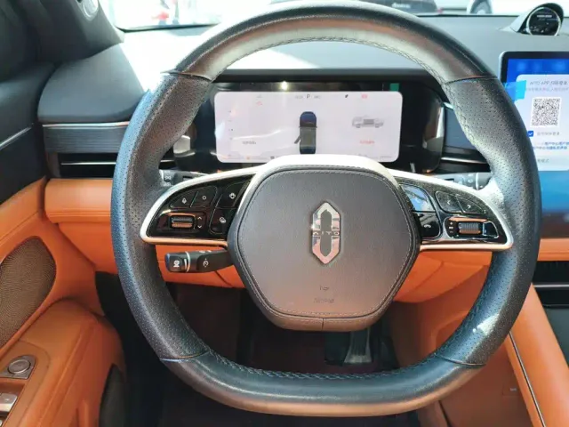 Aito M7 — Фото автомобиля 8