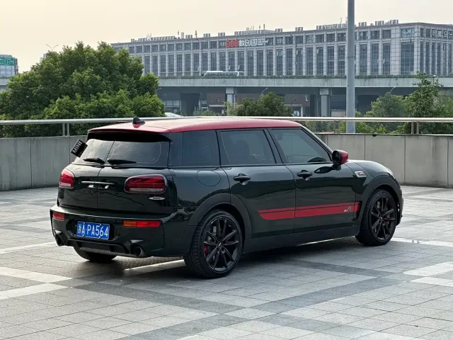 MINI JCW CLUBMAN — Фото автомобиля 5