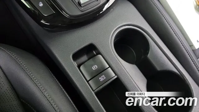Kia Seltos New — Фото автомобиля 28