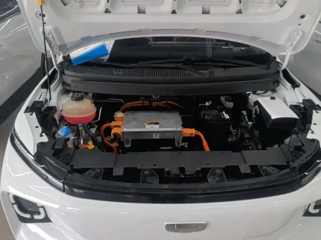 Geely Geometry E Firefly — Фото автомобиля 19