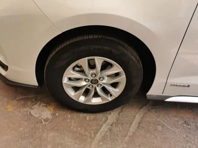 Toyota Granvia — Фото автомобиля 22
