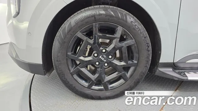 Kia Carnival 4th Gen — Фото автомобиля 5
