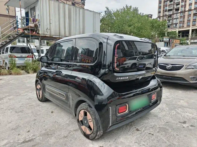 Baojun KiWi EV — Фото автомобиля 22