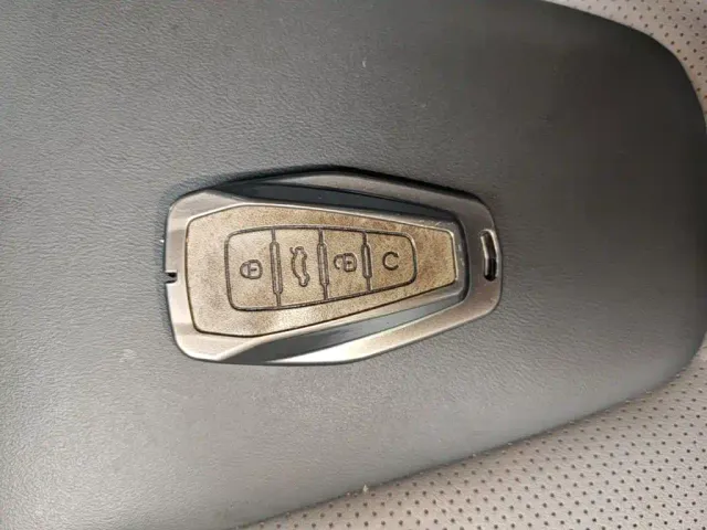 Geely Boyue — Фото автомобиля 8