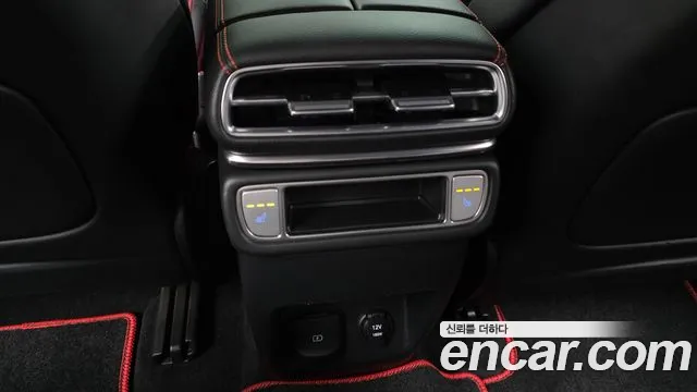 Genesis GV80 — Фото автомобиля 16
