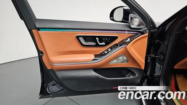 Mercedes-Benz S-Class W223 — Фото автомобиля 12