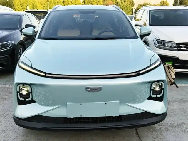 Geely Geometry E Firefly — Фото автомобиля 2