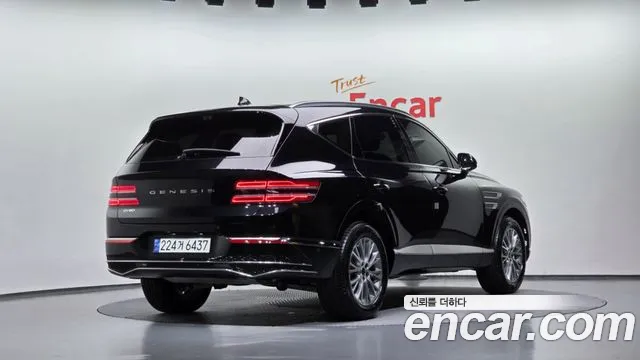 Genesis GV80 — Фото автомобиля 2